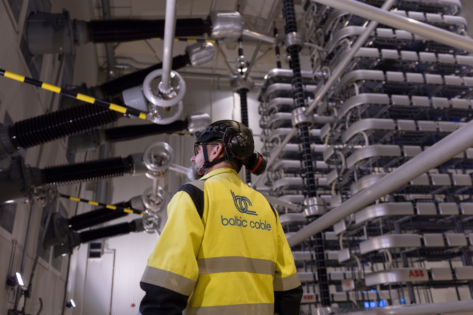 Baltic Cable Converter Station Valve Hall Colleague.Split Block 960X640