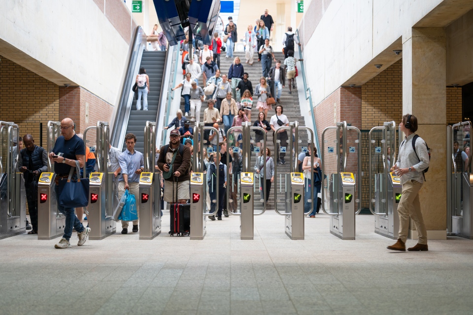 Commute Public Transport City.Split Block 960X640